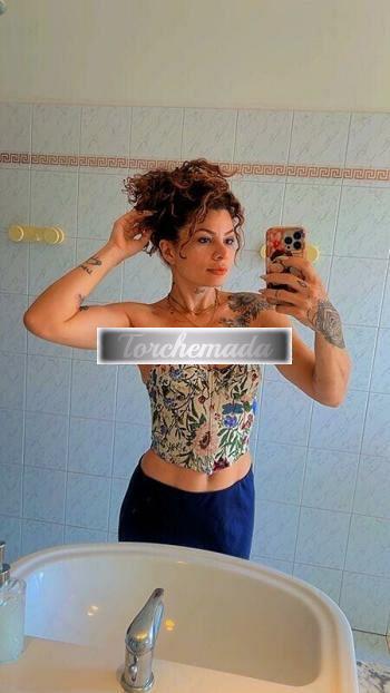 Girl Esplosiva Modella  Cuneo