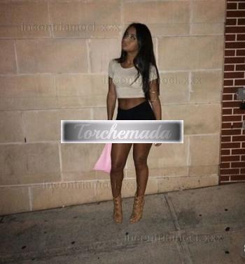 Girl Strofina il tuo cazzo sulla mia figa  L'Aquila