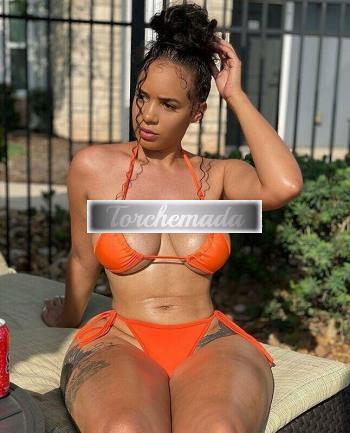 Girl Esplosiva Bambola  Catania