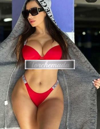 Girl Strepitosa Bambola  Cremona