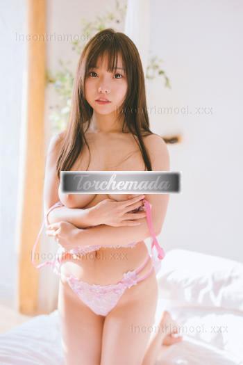 Girl Asia  Merano