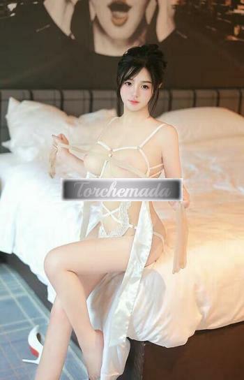 Girl Fiamma Vulcanica Cinese  Aosta