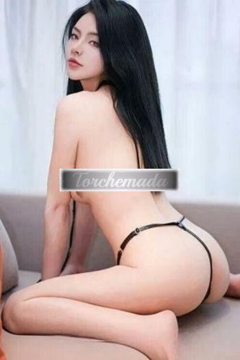 Girl Strepitosa Ragazza  Pavia