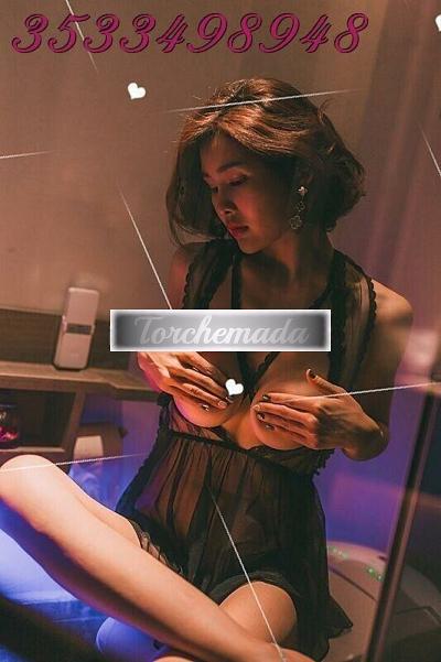 Girl Ragazza orientale coinvolgente  Rimini