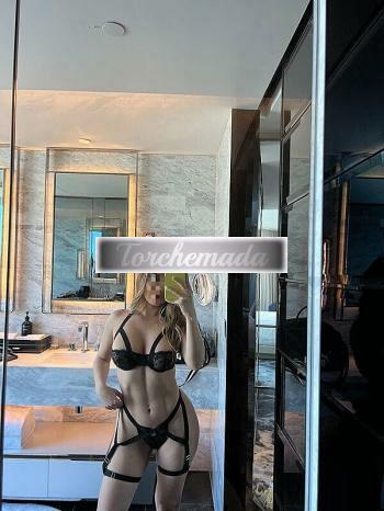 Girl Valeria  Milano