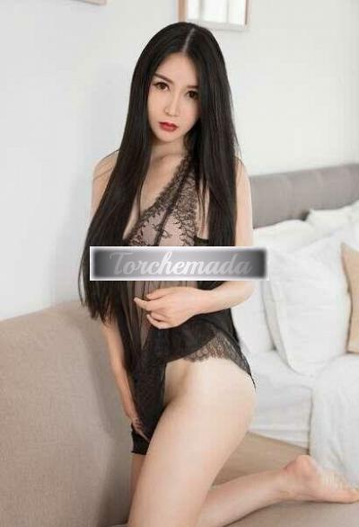 Girl Esplosiva Femmina  Caserta