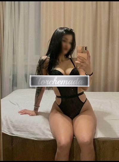 Girl Dolce e raffinata  Crotone