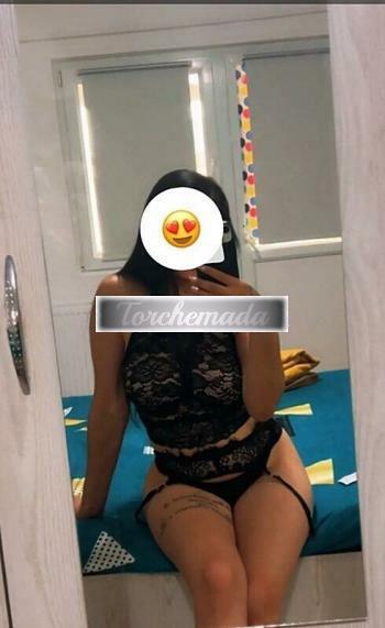 Girl Spettacolare Femmina  Lecco