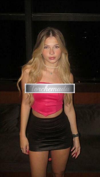 Girl Qui avrai l'imbarazzo della scelta  Pavia