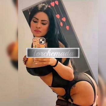 Girl Esplosiva Femmina  Lecce