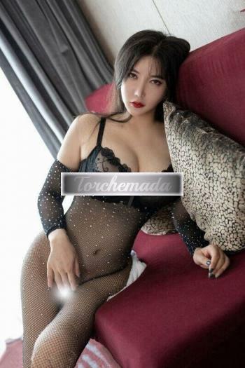 Girl Piacere Orientale Naturale  Bolzano