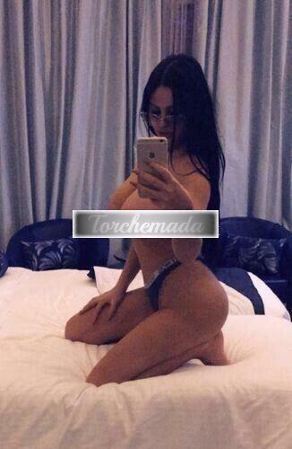 Girl Felina Maestra  Ferrara