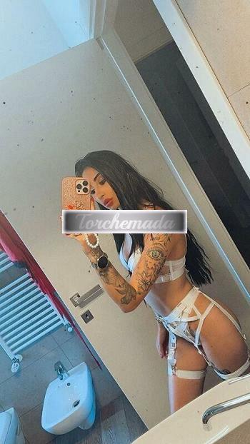 Girl Vogliosa Esibizionista  Bologna