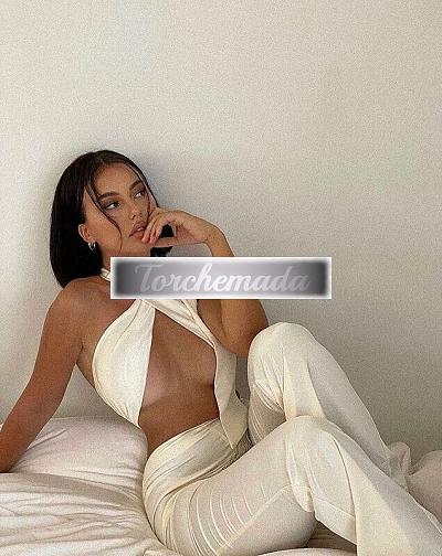 Girl Trasgressiva Maestra  Lecce