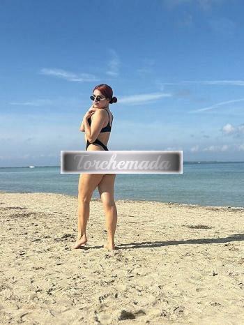 Girl Esplosiva Bambola  Taranto