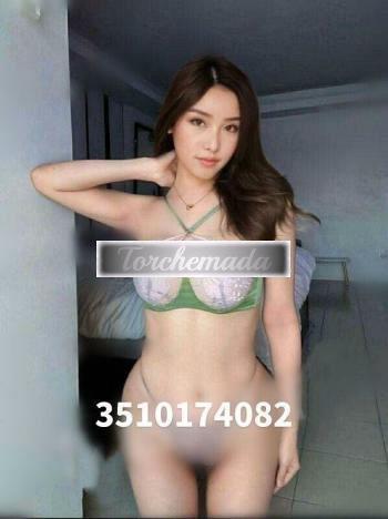 Girl Lingua di Fuoco  Lecco