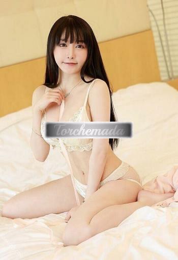 Girl Onda Travolgente di Piacere  Rimini