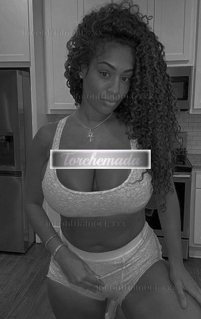 Girl Calda Esibizionista  Roma