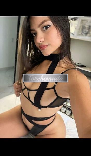 Girl Felina Esibizionista  Lecce