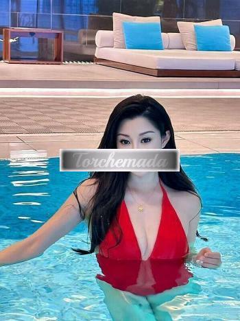 Girl Lasciati stregare da me  Latina