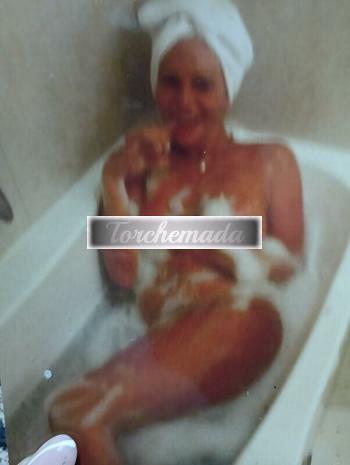 Girl Esplosiva Attrice  Teramo