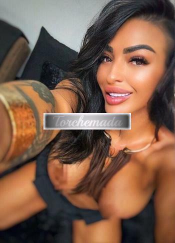 Girl Trasgressiva Esibizionista  Avellino