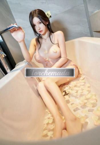 Girl Calda Graziosa  Como