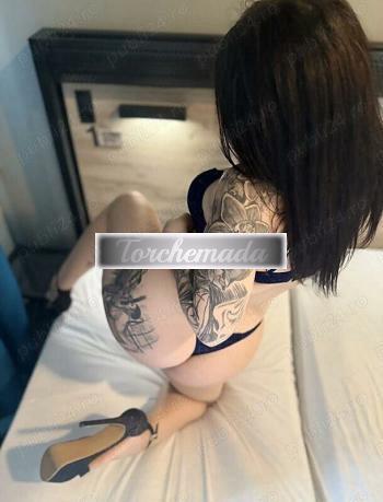 Girl Dolce e raffinata  Crotone