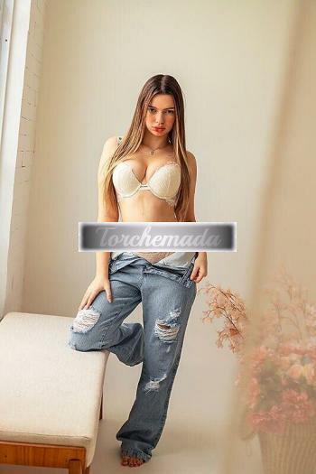 Girl Angel  Crotone