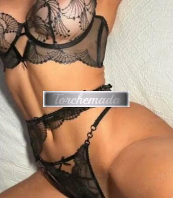 Girl Isabella  Latina