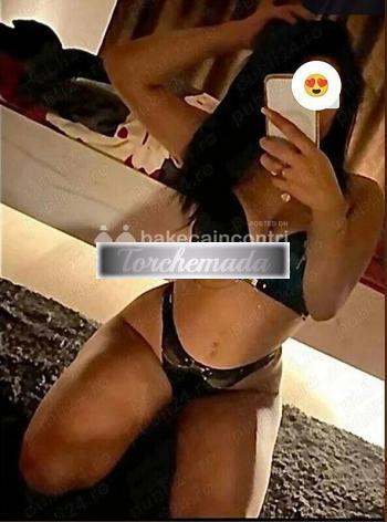 Girl Bellissima Amabile  Pisa