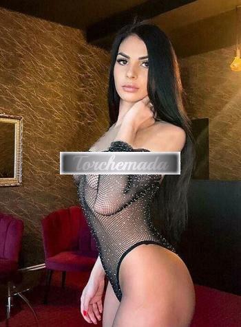 Girl Felina Femmina  Siracusa