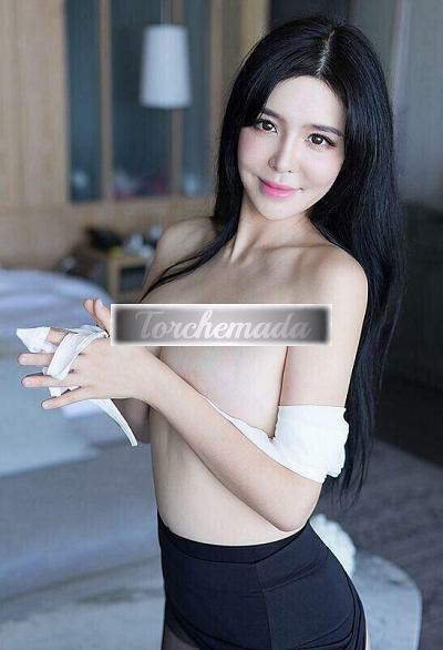 Girl Regina Preliminari Naturali  Como