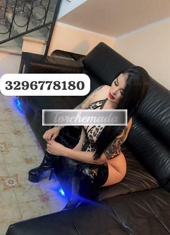 Girl Sexy Studentessa  Latina