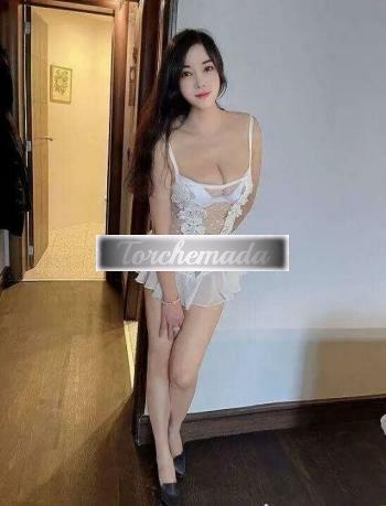 Girl Felina Girl  Lodi