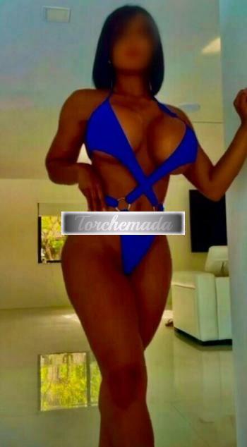 Girl Non accetto stranieri  Asti