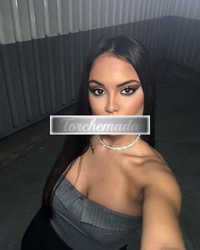 Girl Felina Bambola  Trieste