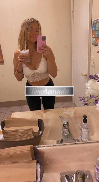 Girl Strepitosa Bambola  Genova