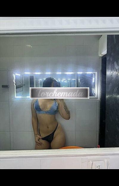 Girl Vogliosa Femmina  Lecce