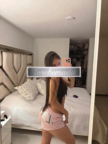 Girl Bellissima Femmina  Modena