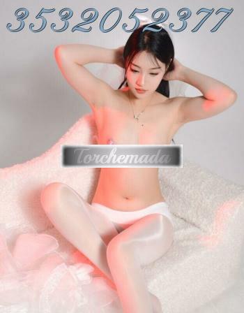 Girl Sensuale orientale  Siena