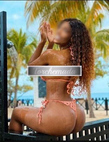 Girl Calda Maestra  Reggio Emilia