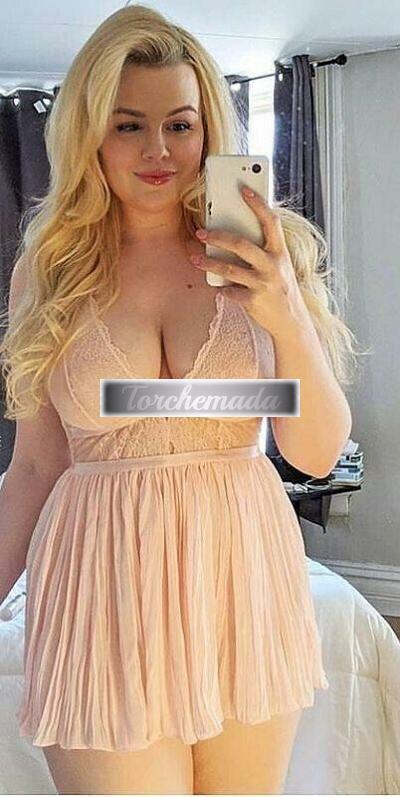 Girl Esplosiva Ragazza  Lucca