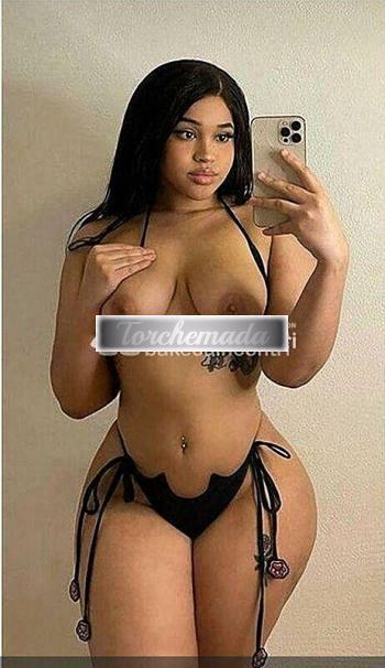 Girl Spettacolare Ragazza  Taranto