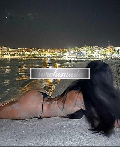 Girl Bella per giochi erotici  Benevento