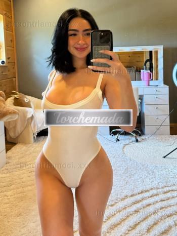 Girl Felina Coinvolgente  Gorizia