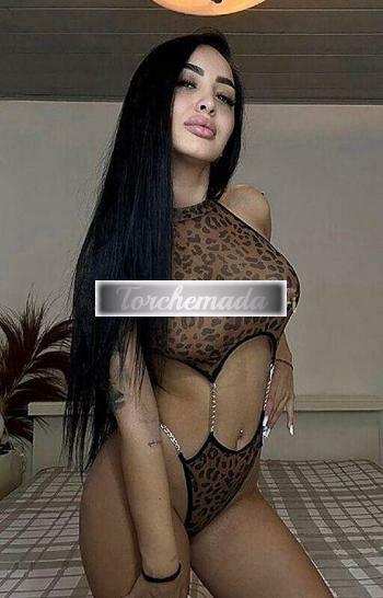 Girl Bellissima Ragazza  Bergamo