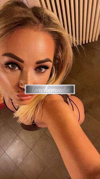 Girl Felina Bambola  Cremona