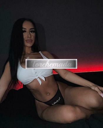 Girl Sexy Esibizionista  Lucca