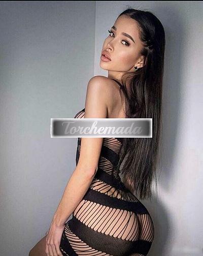 Girl Trasgressiva Ragazza  Bergamo